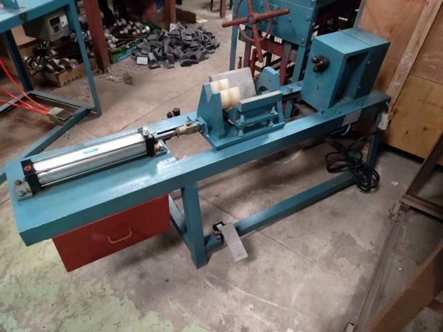 Candle Drilling Machine — Detail view 2